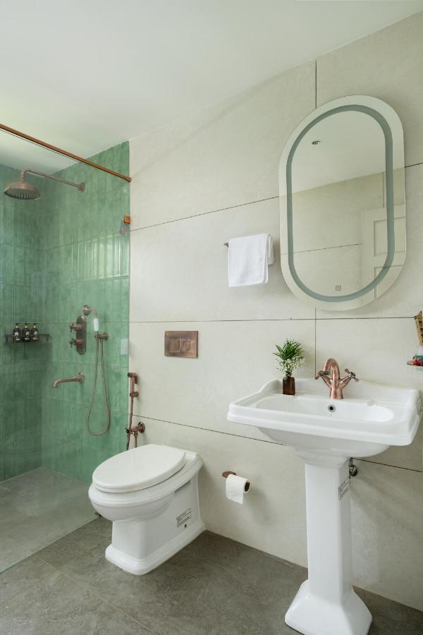 Hotel The Sacred Lotus Ayurveda Wellness Retreat Kochi Esterno foto