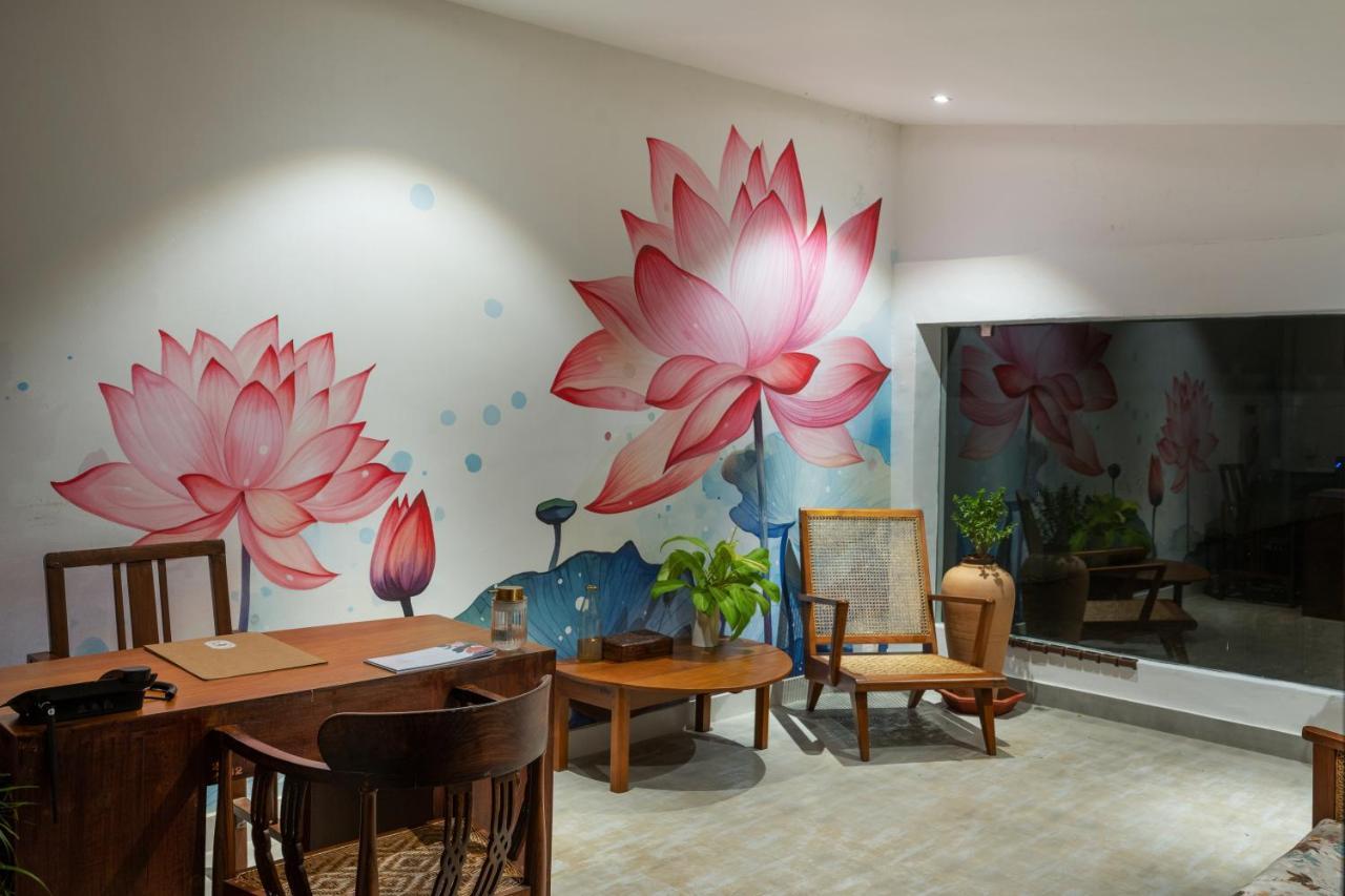 Hotel The Sacred Lotus Ayurveda Wellness Retreat Kochi Esterno foto